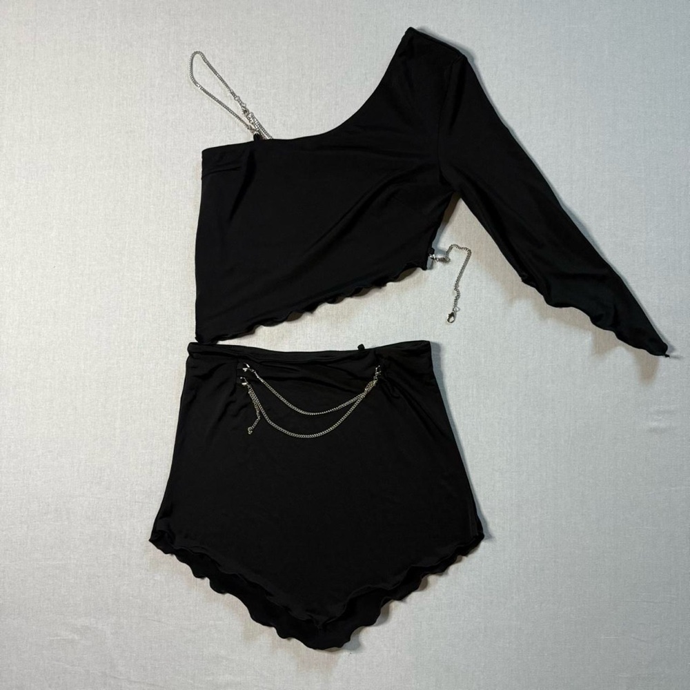 I am gia Riley two piece chain detail mini dress - Picture 15 of 16